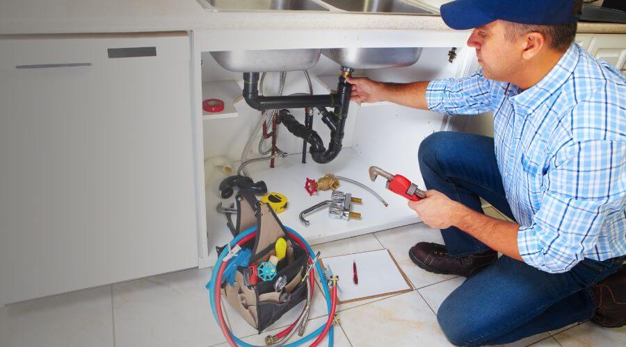 Professional water heater repair in Leavittsburg, OH